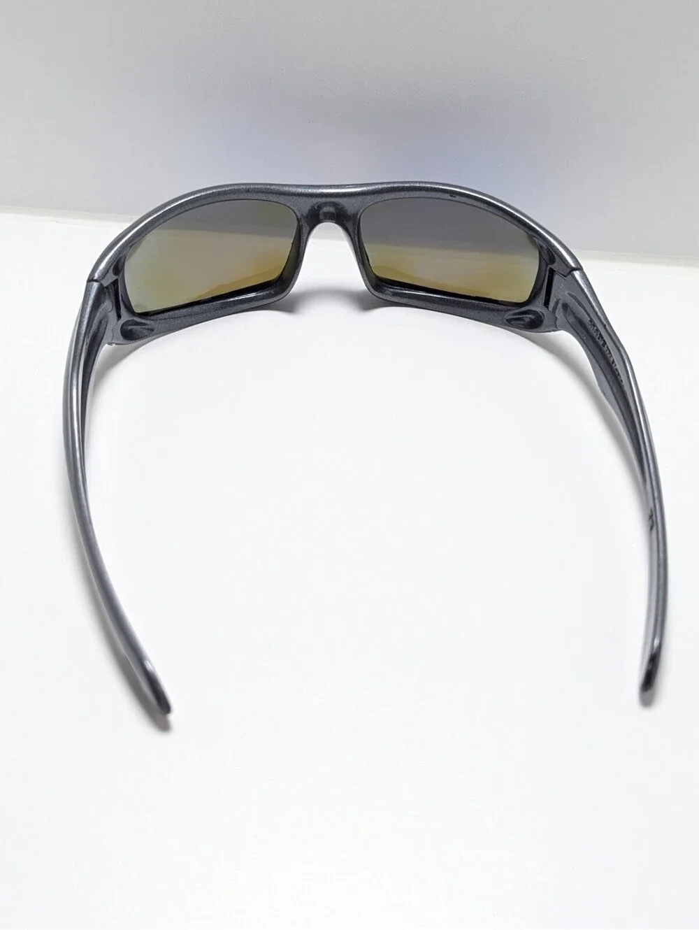 Oakley Monster Pup Blue Lens Polished Grey Silver Wrap Men’s Sport Sunglasses